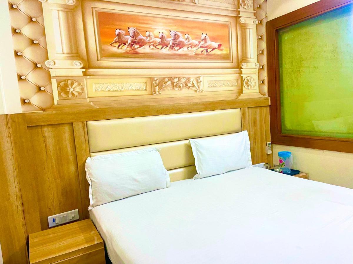 Hotel Aditya Inn Near New Delhi Railway Station Main Bazar Exterior foto